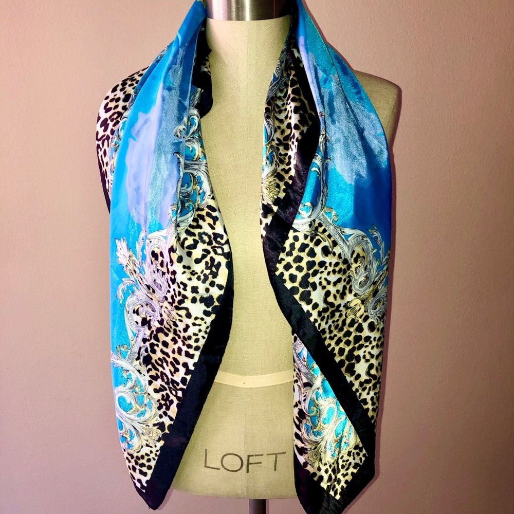 Vibrant printed scarf